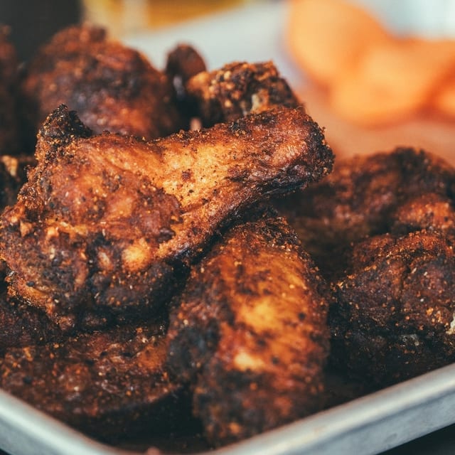 6 Smoked Wings.