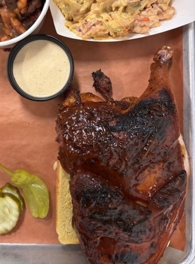1/4 Smoked Chicken Plate.