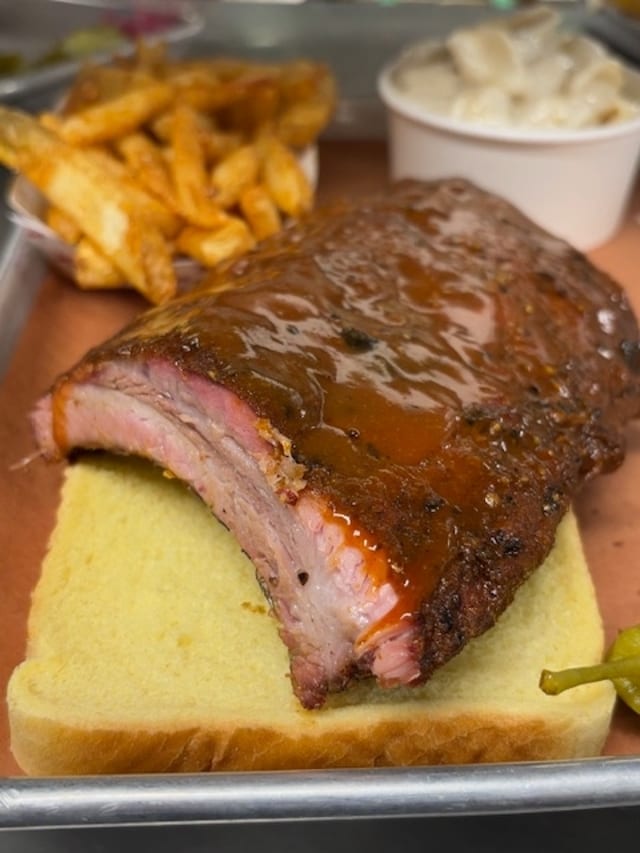 1/2 Rack Baby Back Ribs.